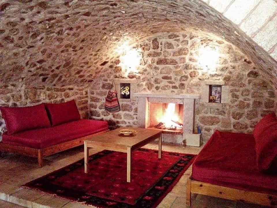 Kristi'S Homes - "Beautiful Dome" In Dimitsana Exterior foto